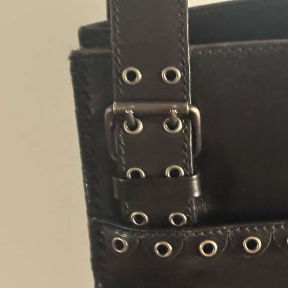 Authentic Yves Saint Laurent  Leather Grommet Detail Shoulder Handbag Black. - Picture 9 of 14